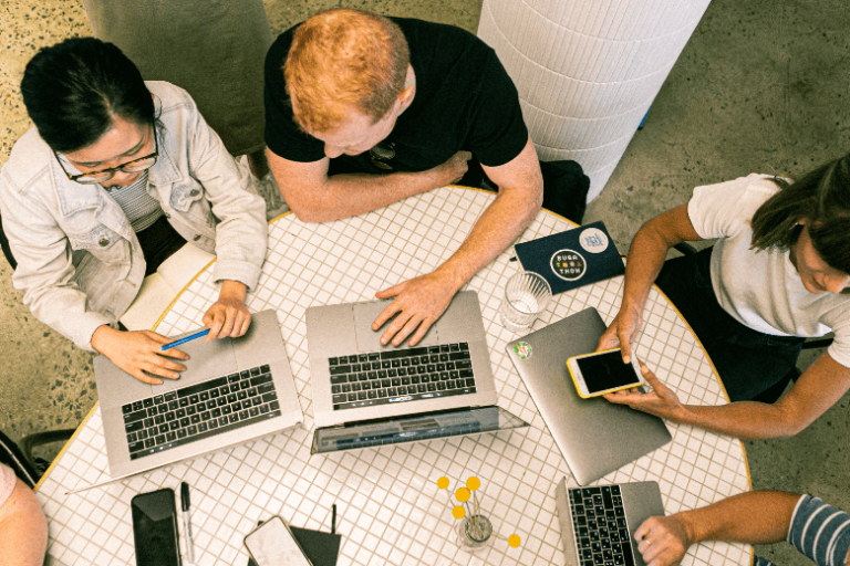 vantagens do coworking networking